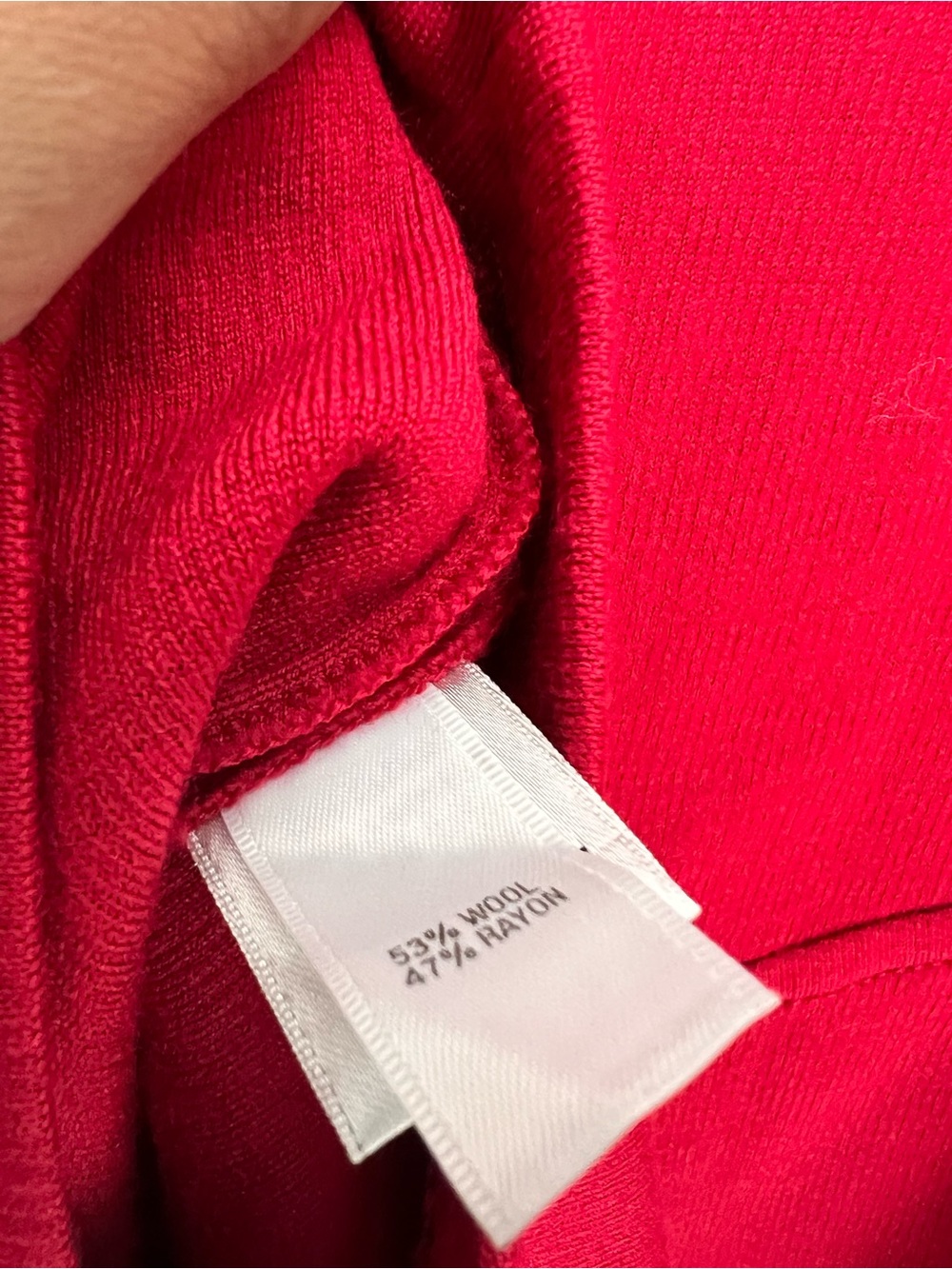 St. John Red Knit V-Neck Dress Women’s Size 4 Wool Blend Business Office Dress - Picture 8 of 8